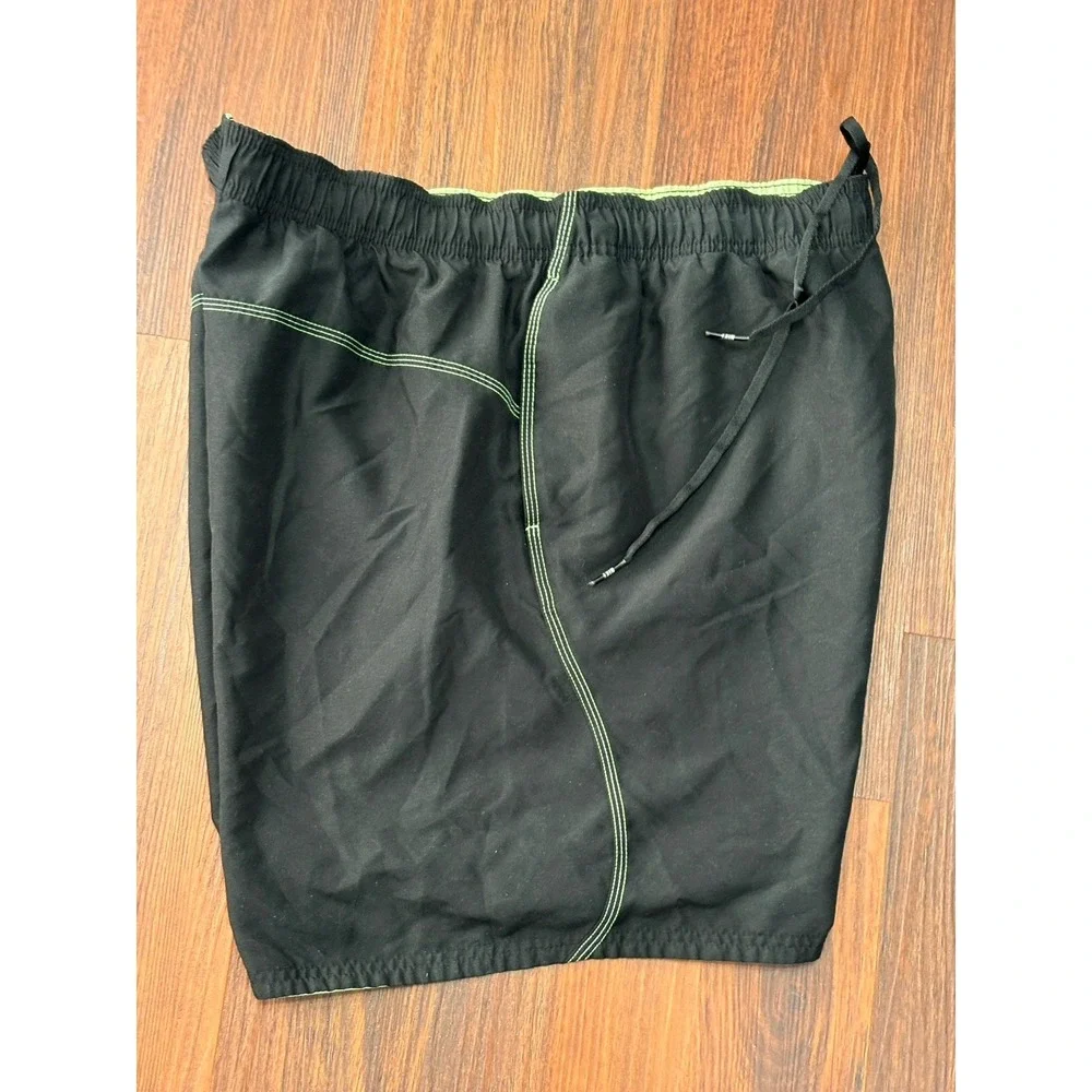 Nike Swim Board Shorts Men XL Black Green Spell Out Trunks
